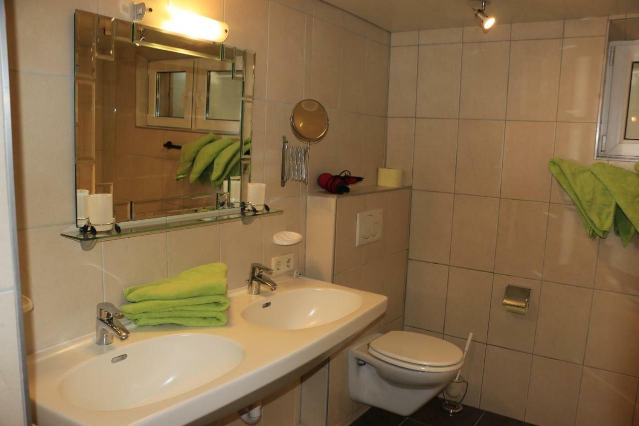 Haus Berndt Schwemberger Leilighet Fügen Eksteriør bilde